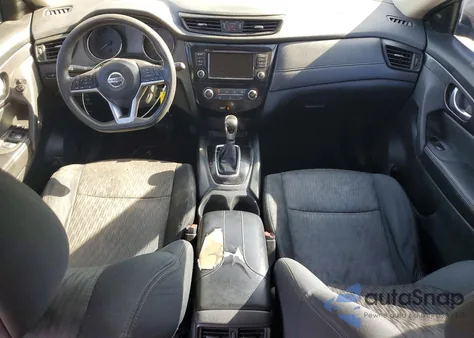 2018 Nissan Rogue S z USA, uszkodzony, nr VIN 5N1AT2MT2JC717832